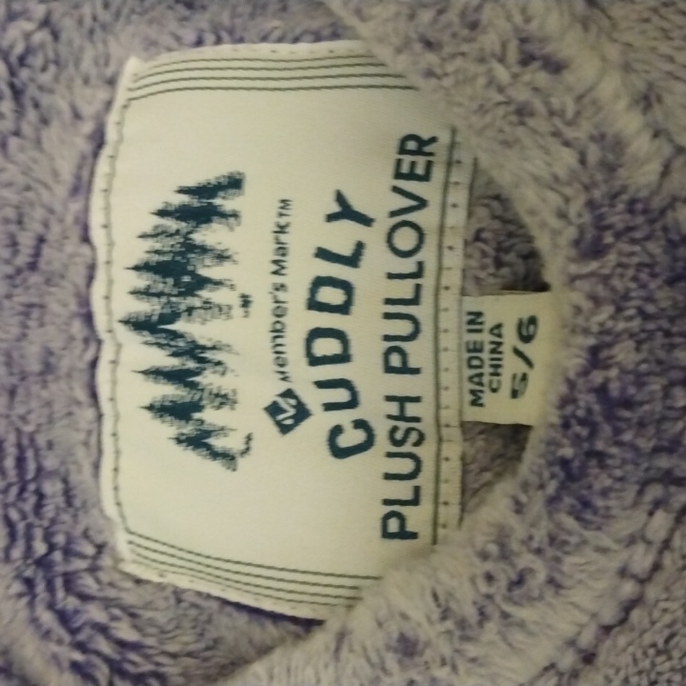 Cuddly plush pullover - Picture 2 of 4